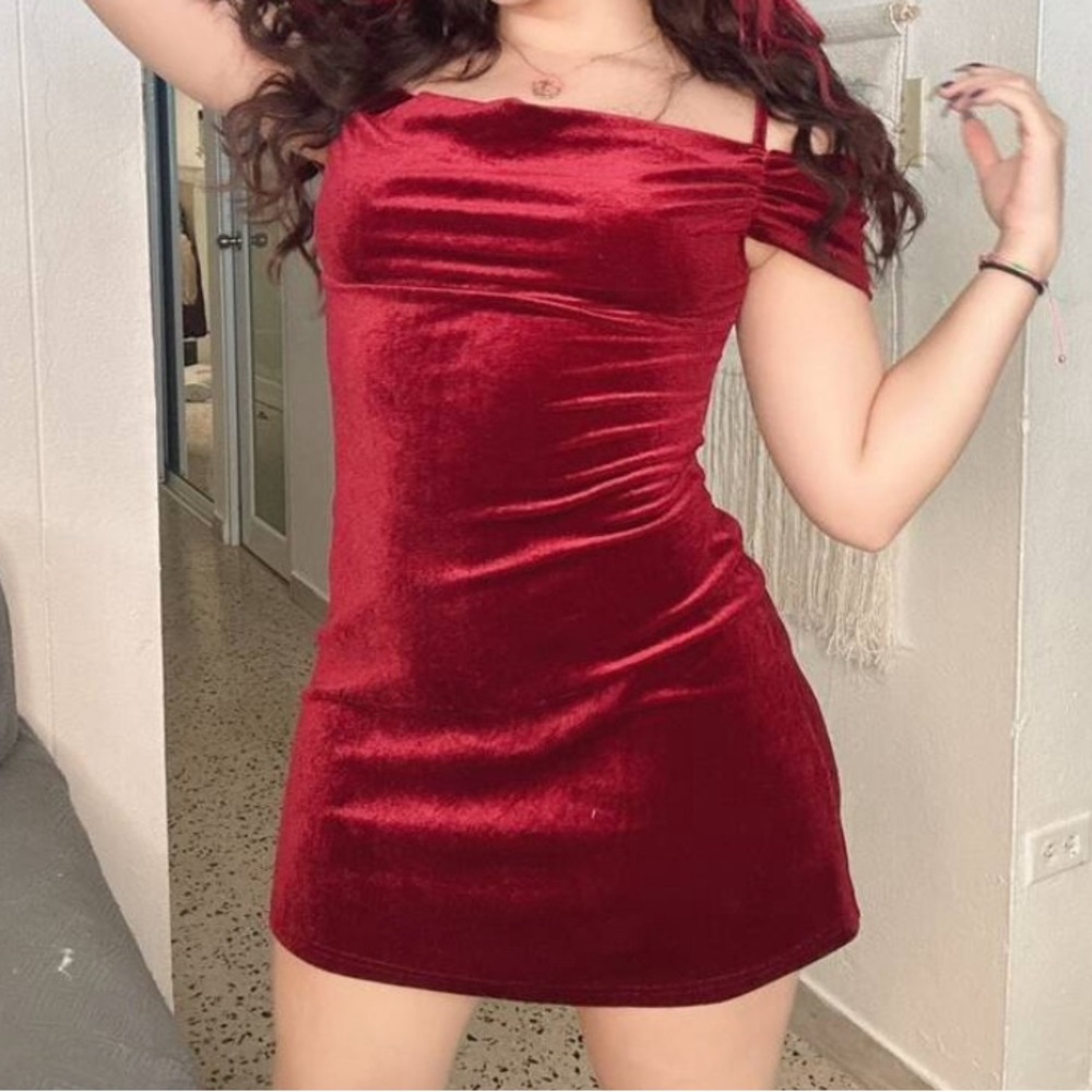 Cold Shoulder Velvet Dress